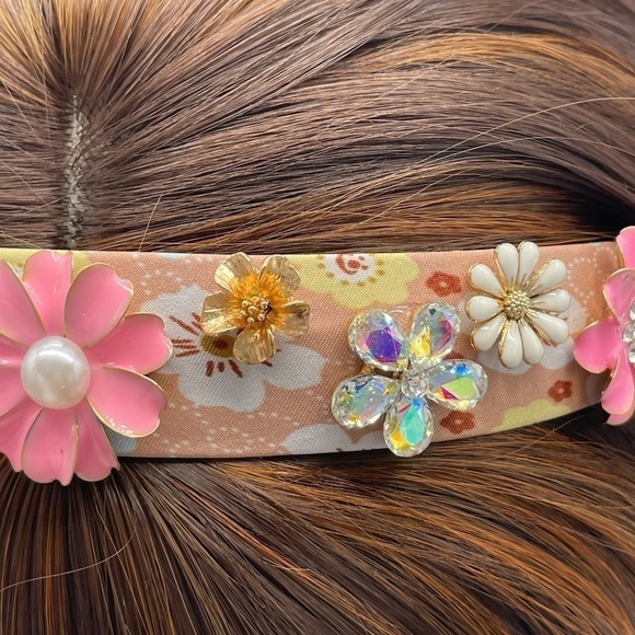 𝅺Daisy Flower Pink Yellow Headband Hair Accessory. - Picture 7 of 13